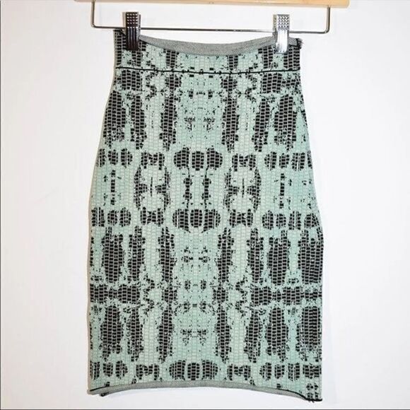 BCBGMaxazria Scarlett Snakeskin Print Bodycon Skirt - Picture 2 of 6